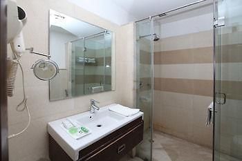 Oyo Rooms Malviya Nagar Market Nuova Delhi Esterno foto