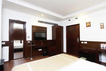 Oyo Rooms Malviya Nagar Market Nuova Delhi Esterno foto